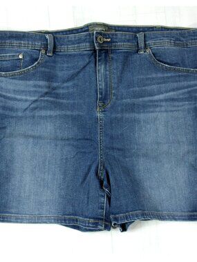 Torrid High Rise Stretch Medium Wash Denim Jean Short Shorts 24 Casual Summer